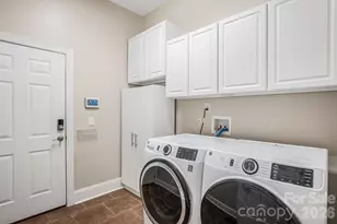 10022 Triple Oak Rd, Charlotte, NC 28277 - Photo 18