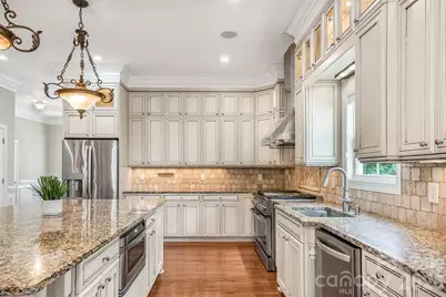 10022 Triple Oak Road, Charlotte, NC 28277 - Photo 8