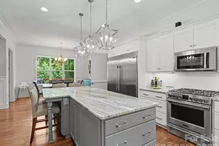 9560 Regent Dr, Davidson, NC 28036 - Photo 12