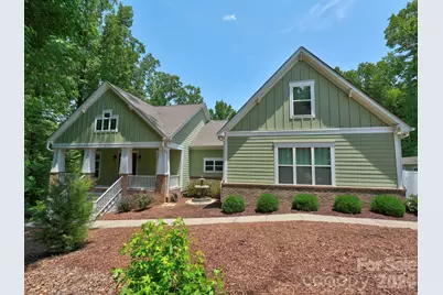 9560 Regent Drive, Davidson, NC 28036 - Photo 1
