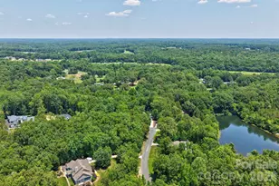 9560 Regent Dr, Davidson, NC 28036 - Photo 32