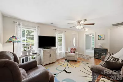 928 Oval Street, Kannapolis, NC 28081 - Photo 6