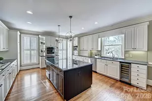 5100 Piper Glen Dr, Charlotte, NC 28277 - Photo 14