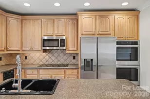 2545 Rea Rd, Charlotte, NC 28226 - Photo 8