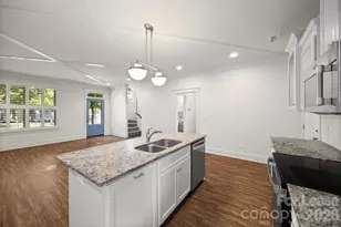 706 Kingsley Way, Belmont, NC 28012 - Photo 10