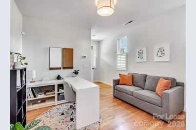905 36th Street E, Charlotte, NC 28205 - Photo 10