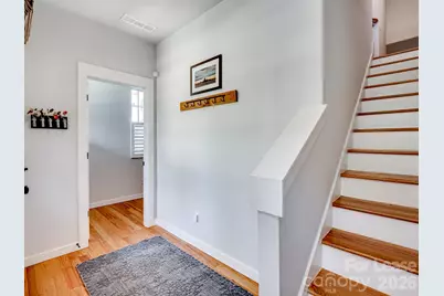905 36th Street E, Charlotte, NC 28205 - Photo 4