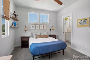 905 36th Street E, Charlotte, NC 28205 - Photo 20