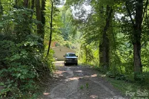 138 Heavenly Vw Dr, Sylva, NC 28779 - Photo 2