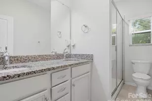 1609 Ronald St, Charlotte, NC 28216 - Photo 18