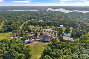 710 Fairway Point Dr, Tega Cay, SC 29708 - Photo 42