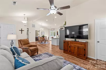122 S Yadkin River Road, Statesville, NC 28625 - Photo 22
