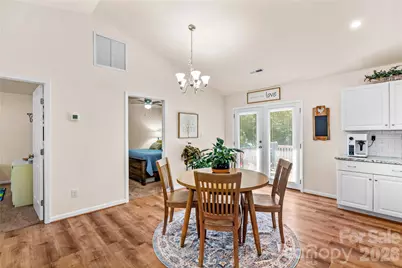 122 S Yadkin River Road, Statesville, NC 28625 - Photo 20