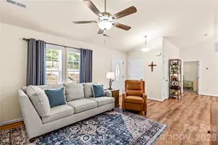 122 S Yadkin River Rd, Statesville, NC 28625 - Photo 2