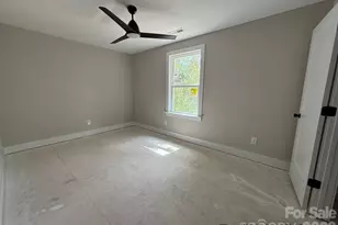 314 North St, Dallas, NC 28034 - Photo 12