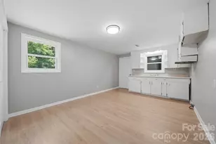 807 Mt Olive Church Rd, Newton, NC 28658 - Photo 4