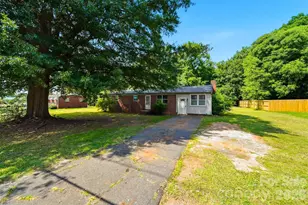 807 Mt Olive Church Rd, Newton, NC 28658 - Photo 28