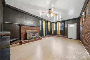 807 Mt Olive Church Rd, Newton, NC 28658 - Photo 18