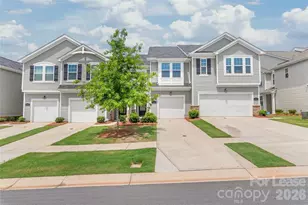 5612 Axil Ln, Charlotte, NC 28269 - Photo 2