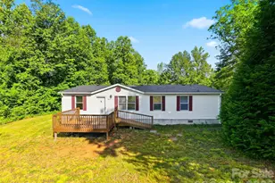 2691 Green Haven Cir, Morganton, NC 28655 - Photo 2