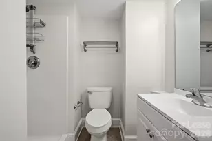 2525 Runnymede Ln, Charlotte, NC 28209 - Photo 10
