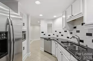 2525 Runnymede Ln, Charlotte, NC 28209 - Photo 8