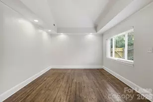 2525 Runnymede Ln, Charlotte, NC 28209 - Photo 12