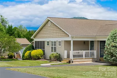 107 Cottage Loop, Waynesville, NC 28785 - Photo 2