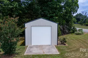 6000 George Hildebran School Rd, Hickory, NC 28602 - Photo 34