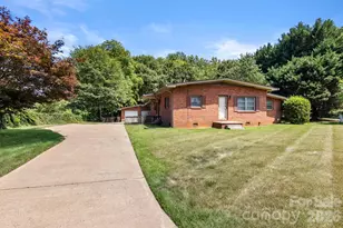 201 Peach St, Shelby, NC 28150 - Photo 2