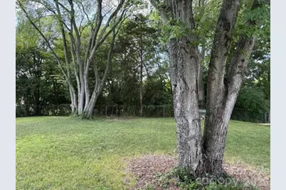 7644 Bramblewood Drive, Charlotte, NC 28217 - Photo 22