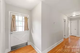 6338 Montpelier Rd, Charlotte, NC 28210 - Photo 6
