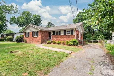 6338 Montpelier Road, Charlotte, NC 28210 - Photo 2