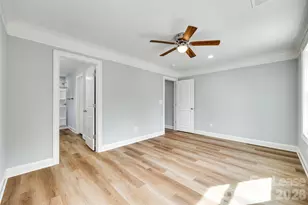 500 Dawn Cir, Charlotte, NC 28213 - Photo 10