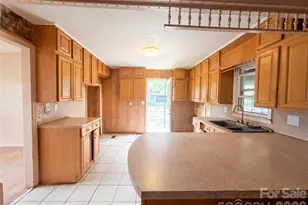 901 Steele St, Fort Mill, SC 29715 - Photo 4