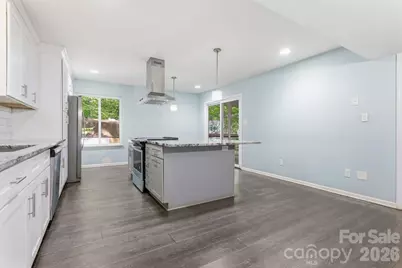 7401 Park Vista Circle, Charlotte, NC 28226 - Photo 6
