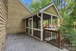 7401 Park Vista Cir, Charlotte, NC 28226 - Photo 32