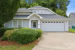 51 Sunview Cir, Arden, NC 28704 - Photo 1