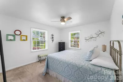 19 Wilburn Road, Asheville, NC 28806 - Photo 16