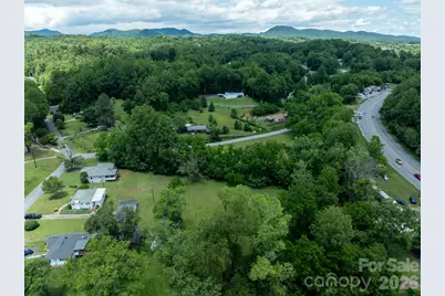940 Meadowlane Drive NW, Lenoir, NC 28645 - Photo 16