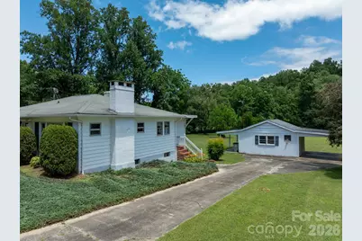 940 Meadowlane Drive NW, Lenoir, NC 28645 - Photo 6