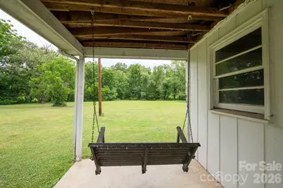 940 Meadowlane Drive NW, Lenoir, NC 28645 - Photo 18