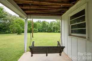 940 Meadowlane Dr NW, Lenoir, NC 28645 - Photo 18