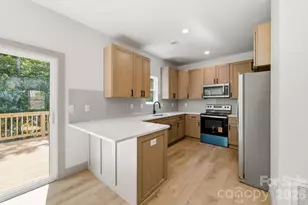 1830 31st St NE, Hickory, NC 28601 - Photo 12
