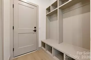 1830 31st St NE, Hickory, NC 28601 - Photo 8