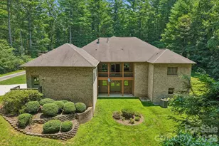 208 Arbor Ln, Hendersonville, NC 28791 - Photo 32