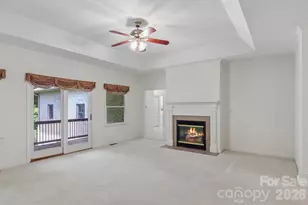 208 Arbor Ln, Hendersonville, NC 28791 - Photo 6