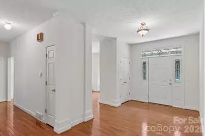 208 Arbor Lane, Hendersonville, NC 28791 - Photo 4