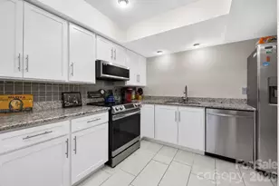 185 Riverview Terrace, Clover, SC 29710 - Photo 6