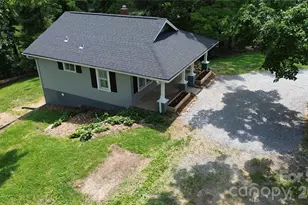 657 Old Fort Rd, Fairview, NC 28730 - Photo 44